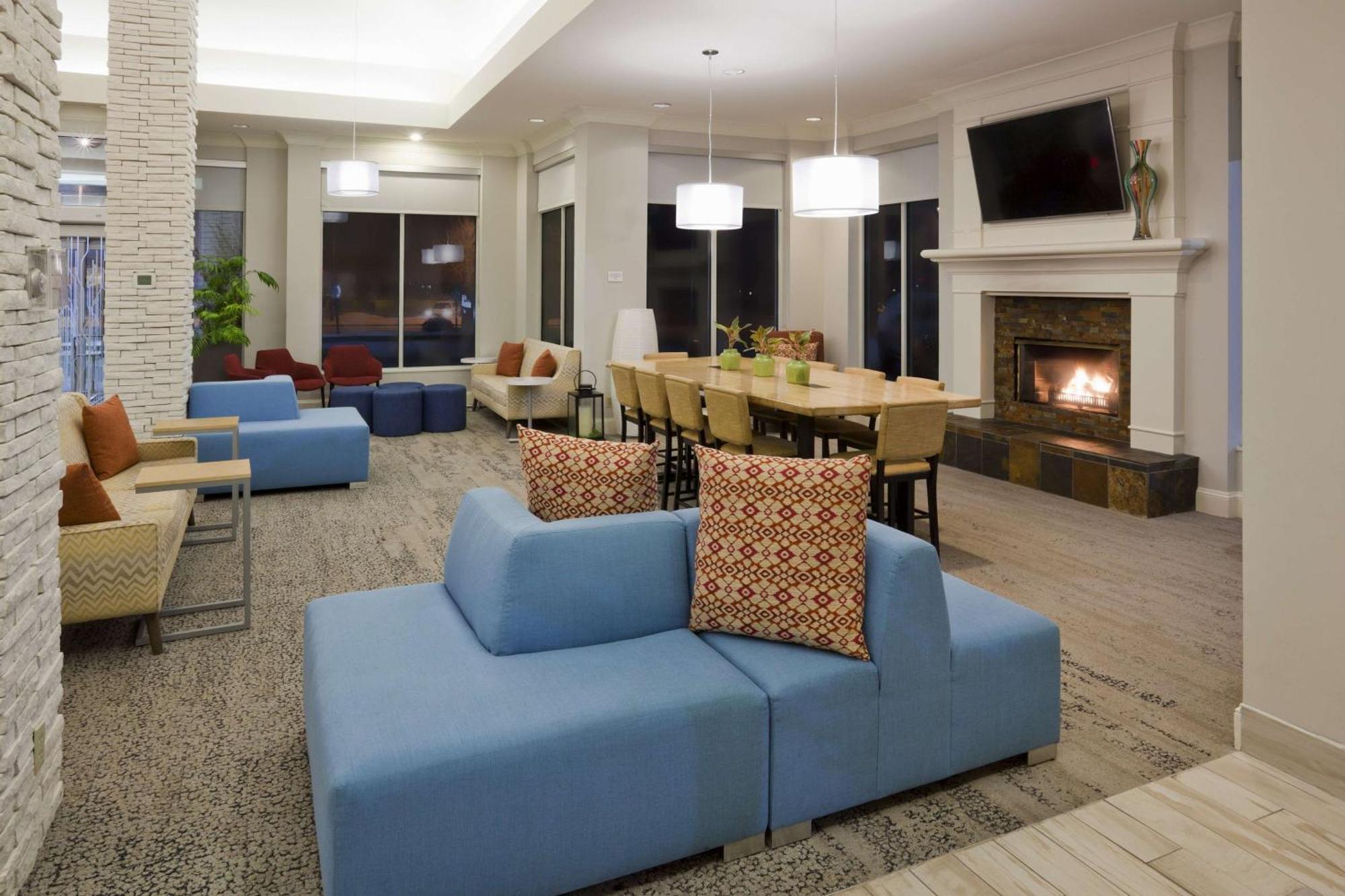 Hilton Garden Inn Minneapolis איגן מראה חיצוני תמונה