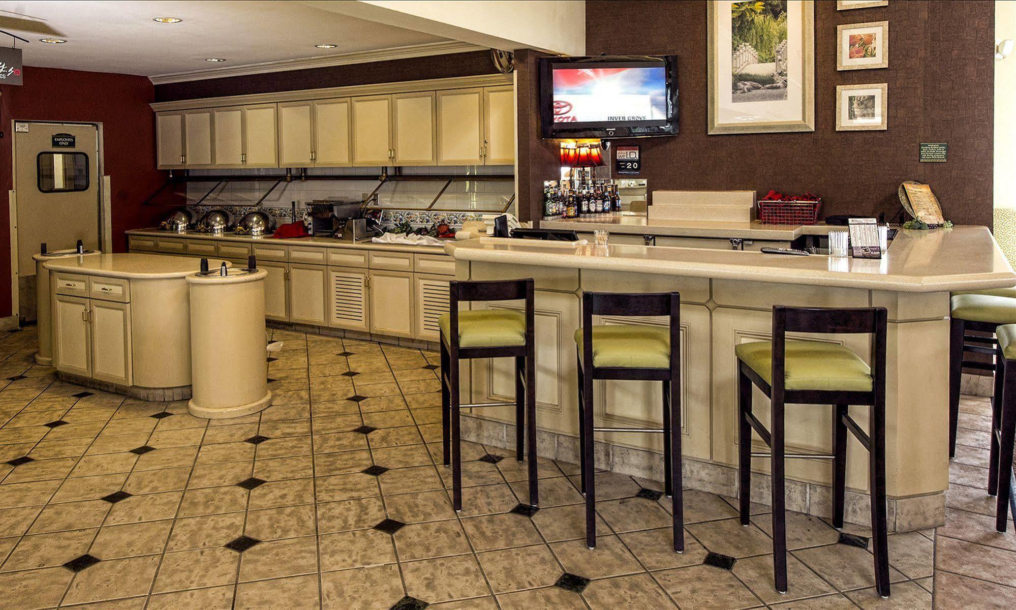 Hilton Garden Inn Minneapolis איגן מראה חיצוני תמונה