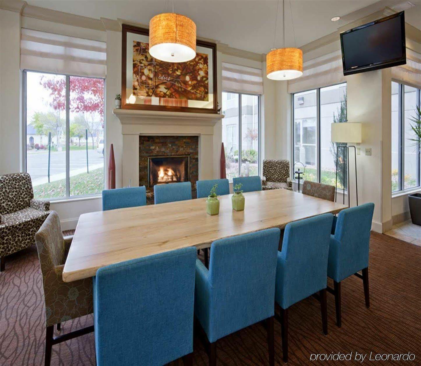 Hilton Garden Inn Minneapolis איגן מראה חיצוני תמונה