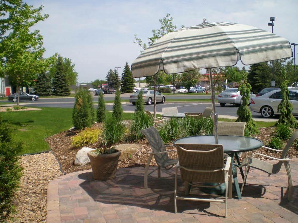 Hilton Garden Inn Minneapolis איגן מראה חיצוני תמונה
